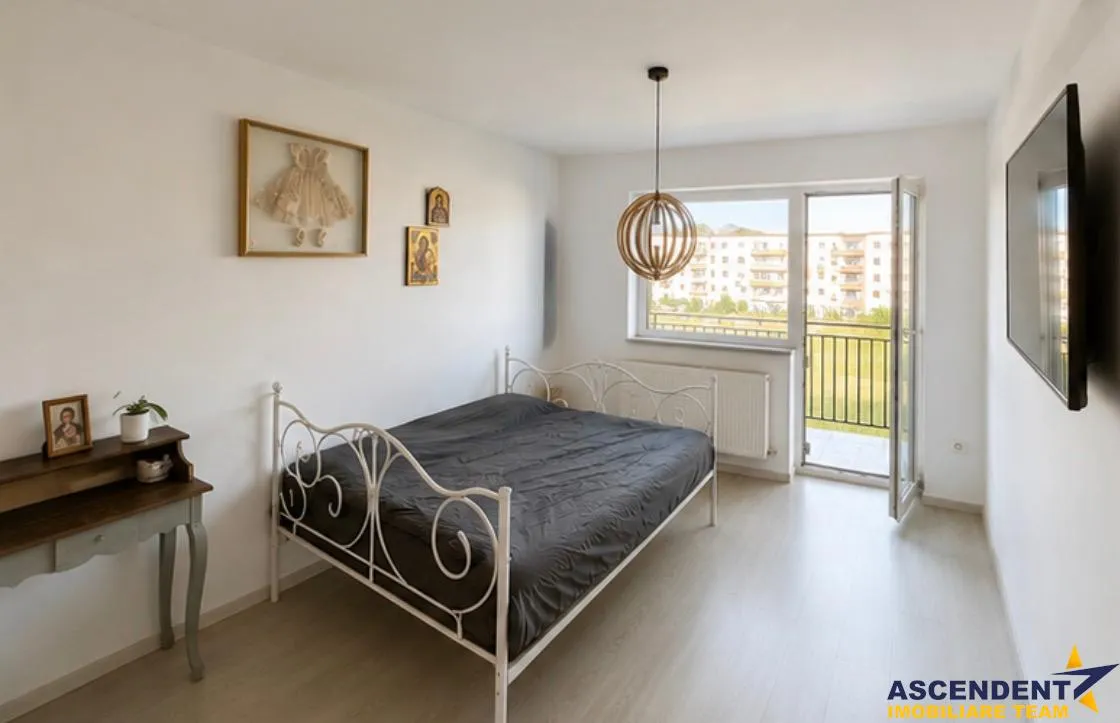 property gallery main image