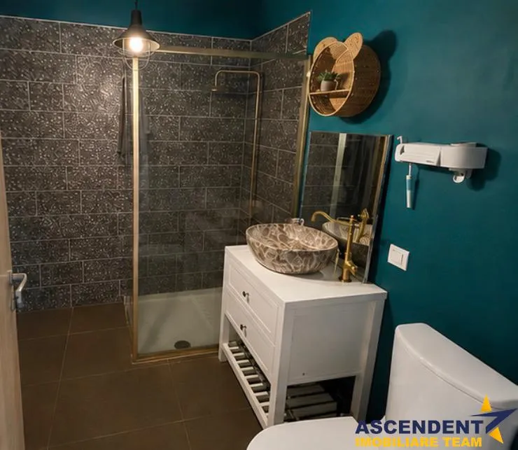 property gallery main image